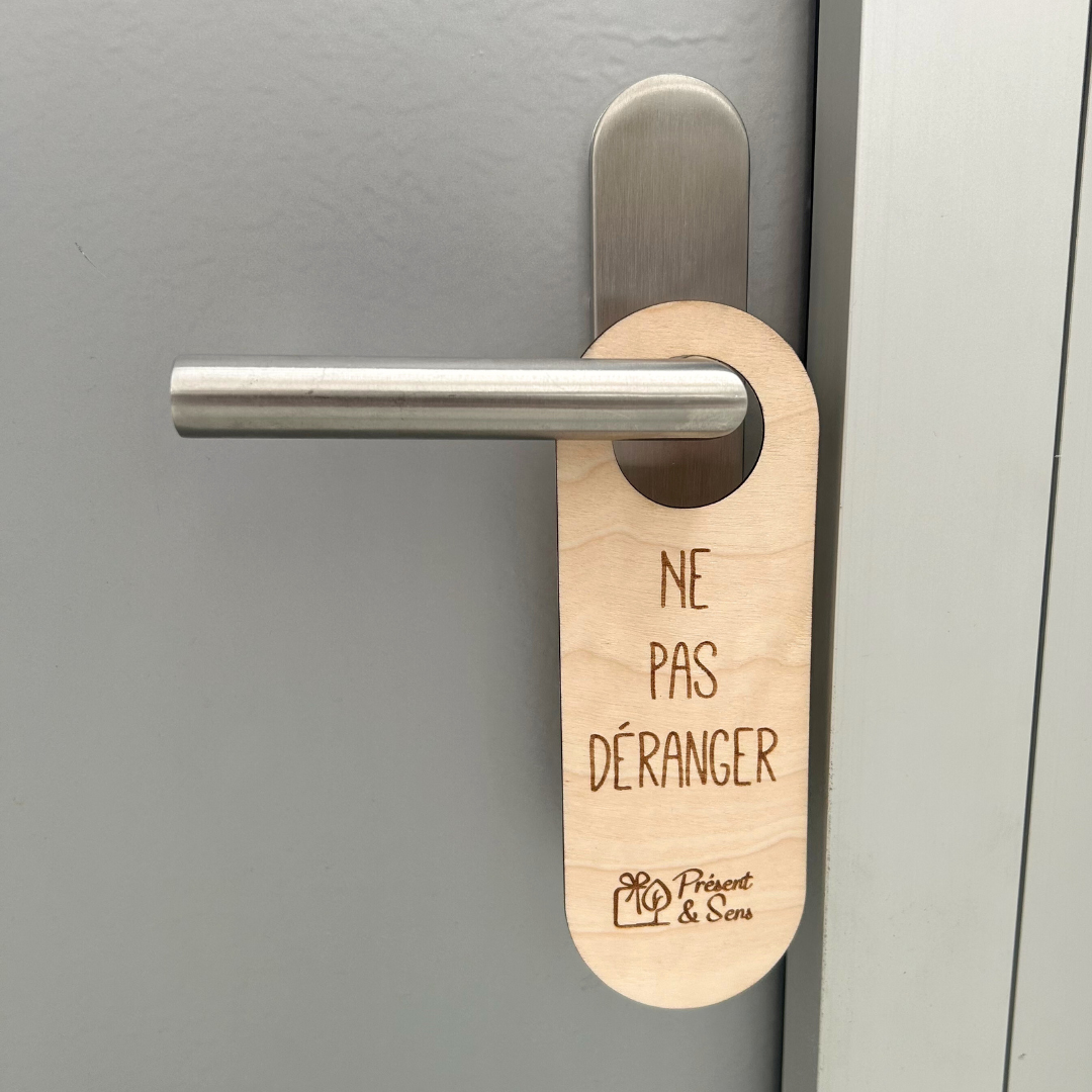 Cravate de porte Ne pas déranger Cravate de porte gravée Ne pas déranger.