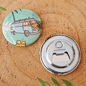 Rond avec illustration d'une camionnette van et un rond décapsuleur aimanté.