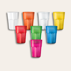 Verres de toutes couleurs.