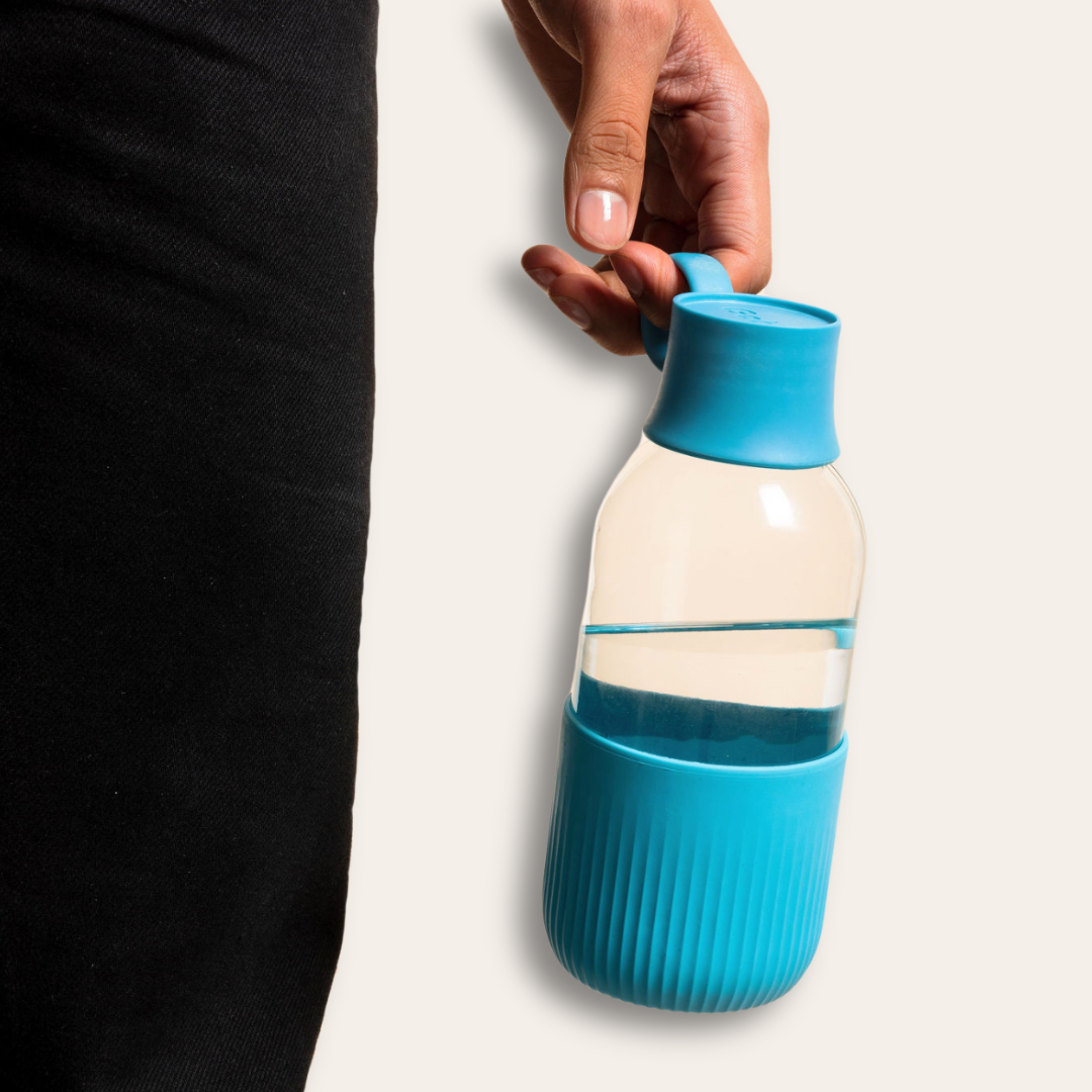 Gourde en verre indoor bleu Gourde en verre indoor écologique et couleur bleu.