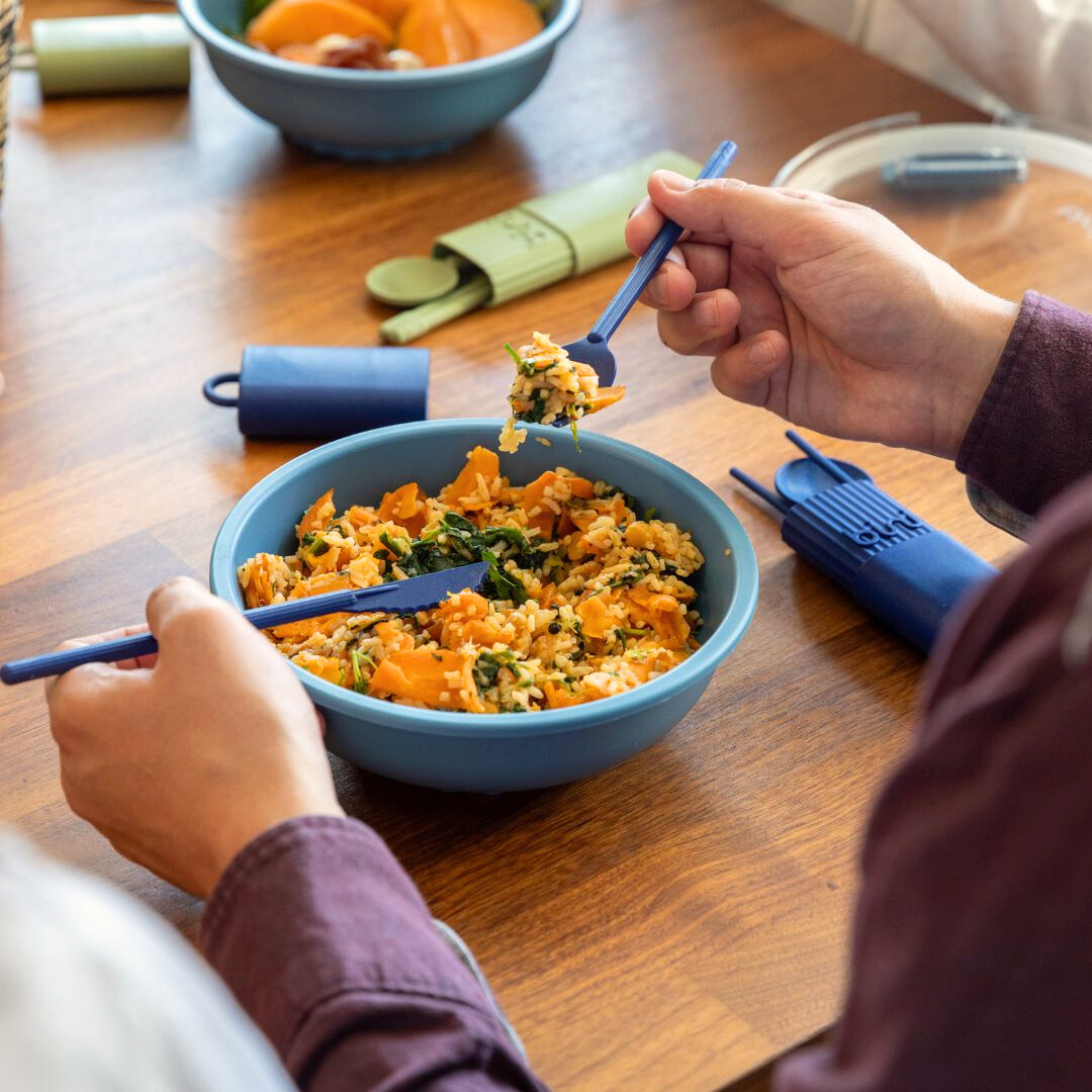 Lunchbox et kit couverts éco-conçus Lunchbox et kit couverts éco-conçus personnalisable.