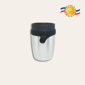 Mug en inox de coloris noir.