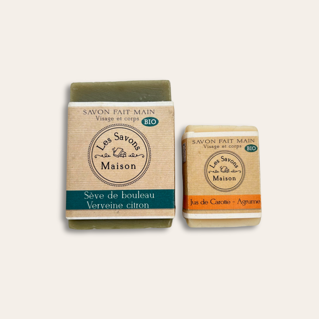 Savon Bio 50g et 100g Un petit savon au jus de carotte et agrume et un grand savon à la sève de bouleau et verveine citron.