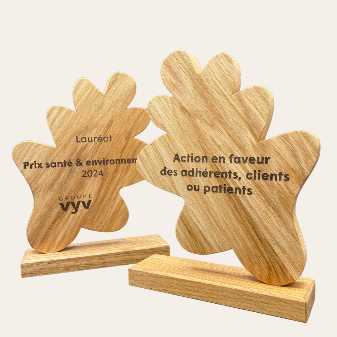 Trophée 7 trophée feuille - bois sur socle